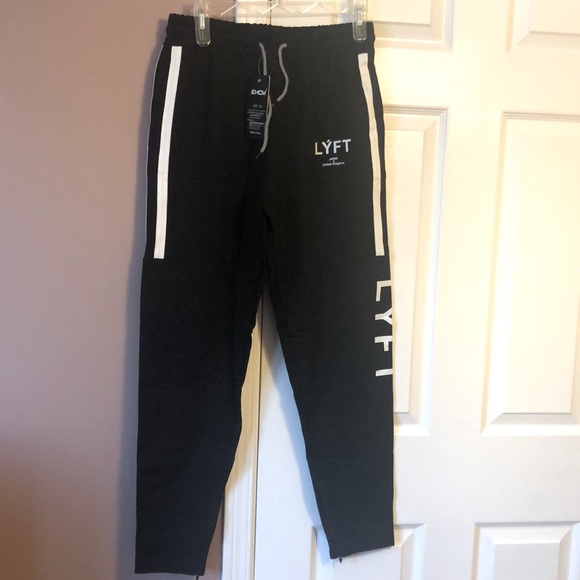 Fitness engineering mens signature joggers in black - Picture 1 of 12